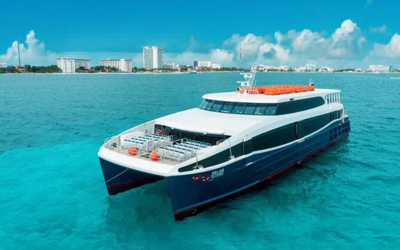 Ferry Isla Mujeres